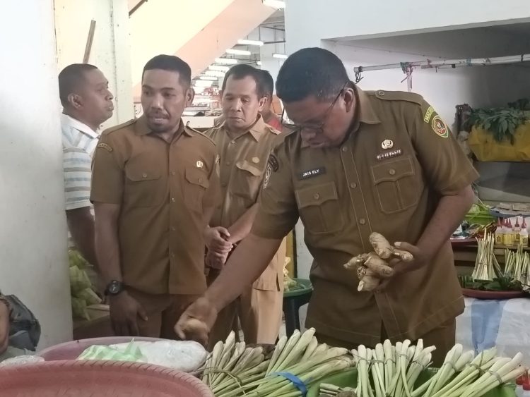 Pemprov Maluku Serius Benahi Pasar Mardika, Jais Ely: Lapak Pedagang Ditatah Lebih Manusiawi