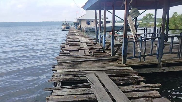 Jembatan Perikanan Pelita Jaya Nyaris Ambruk, Aktivitas Nelayan Kerap Terganggu