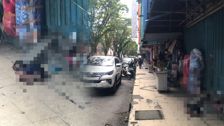 2 Bocah Tertidur di Trotoar, Cerminan Masalah Anak Jalanan di Ambon