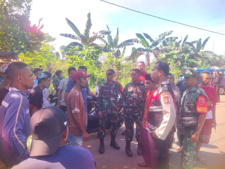 TNI-Polri Turun Tangan, Blokade Jalan Raya di Salahutu Berhasil Dibuka