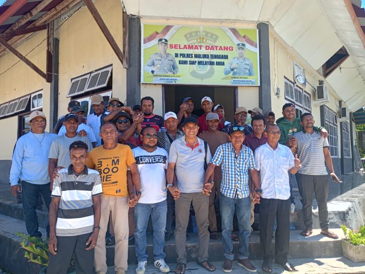 Warga Hollat dan Tuatrean Sepakat Damai, Serahkan Kasus ke Polisi