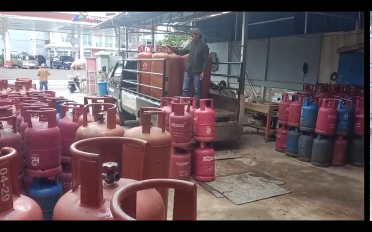 Harga Elpiji 5 Kg dan 12 Kg di Ambon Melonjak