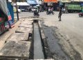 Warga Keluhkan Genangan Air dan Limbah di Jalan Samratulangi Ambon, Timbulkan Bau Tak Sedap