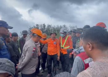 Ditemukan, 2 WNA Singapura Korban Erupsi Gunung Dukono di Tengah Kondisi Ekstrem